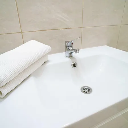 公寓 Kingdom & Car Parking On-site & Aircon & Quiet & Family Friendly