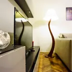 Kingdom & Car Parking On-site & Aircon & Quiet & Family Friendly Apartment Budapest