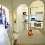 Kingdom & Car Parking On-site & Aircon & Quiet & Family Friendly * Budapest
