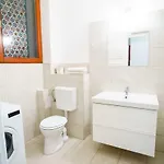 Kingdom & Car Parking On-site & Aircon & Quiet & Family Friendly Apartment